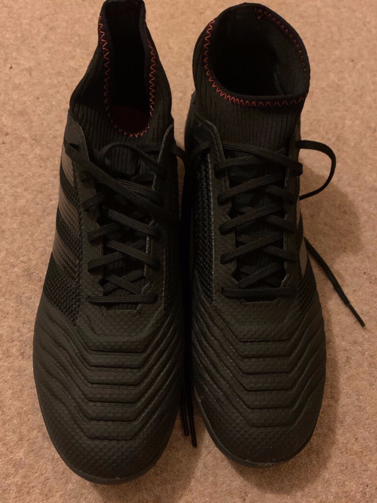 adidas predator astro turf black